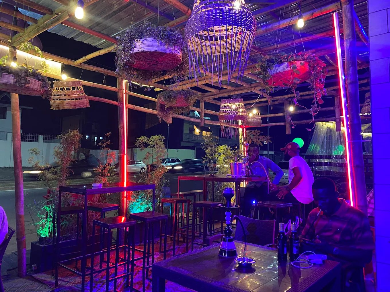 SELFIE BAR COCKTAIL — bar à cocody, Abidjan