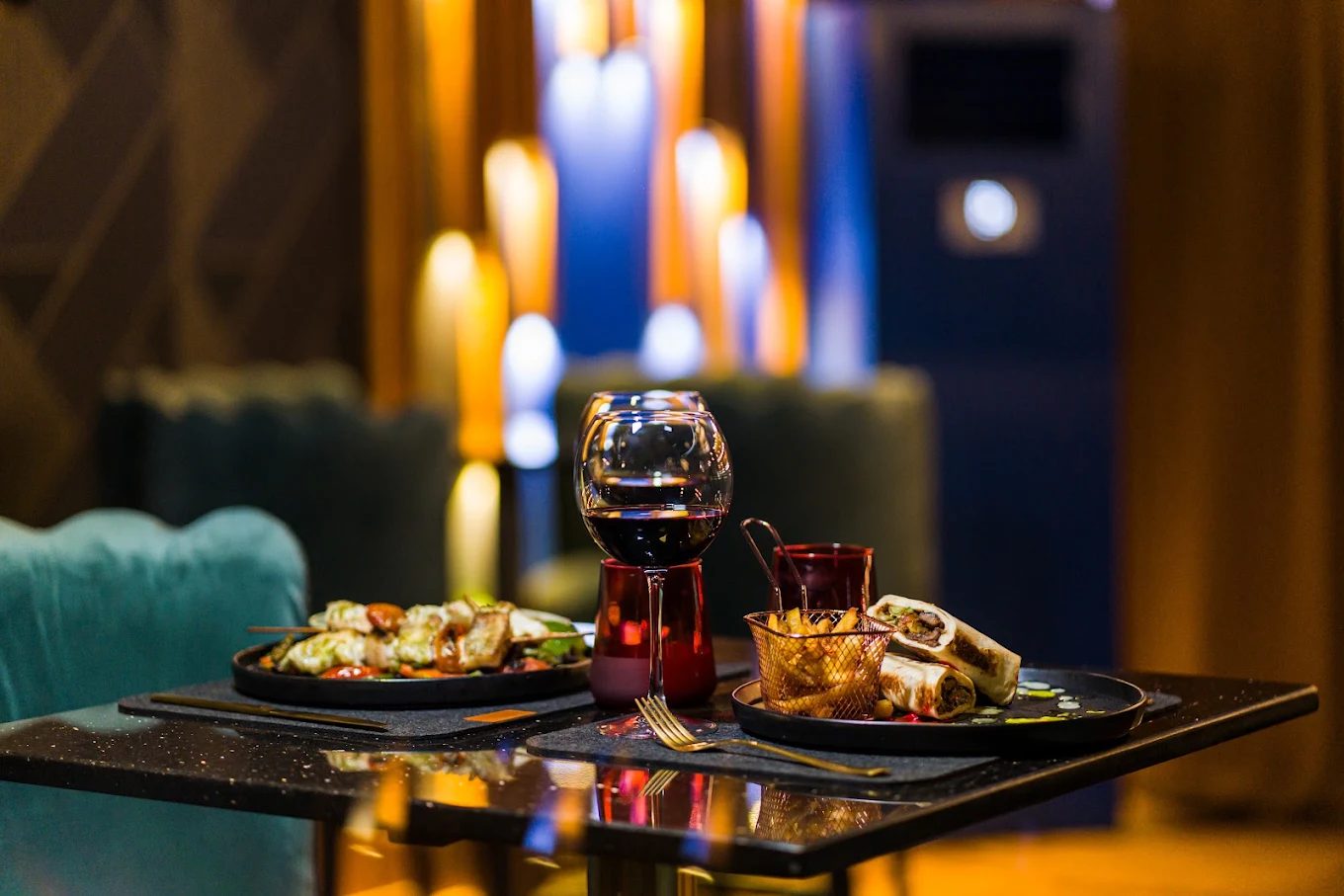 Le Mile’s Abidjan — bar à marcory, Abidjan