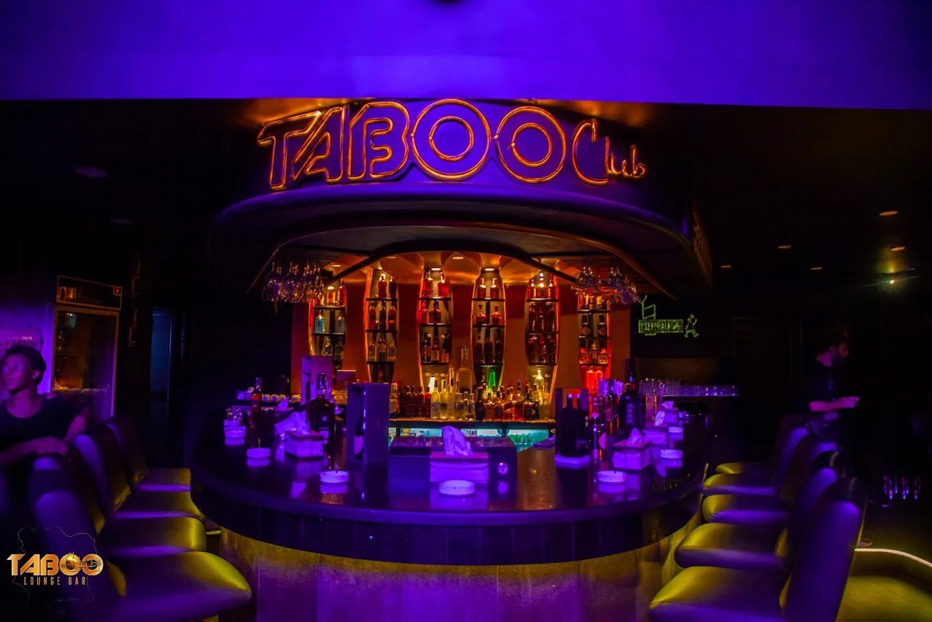 Taboo lounge bar — bar à marcory, Abidjan