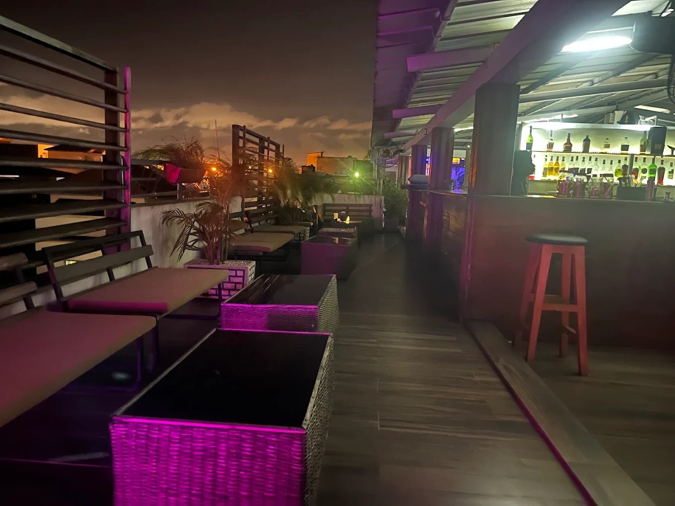 The RooPh — bar à cocody, Abidjan